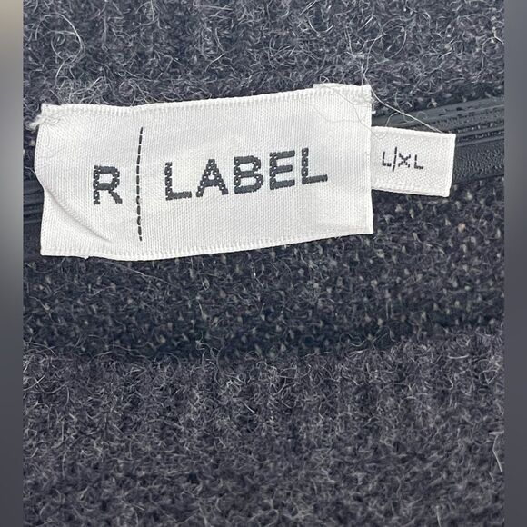 Sold  - Picture 2 of 5